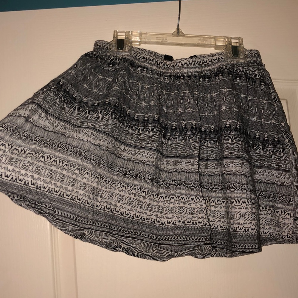 short skirt